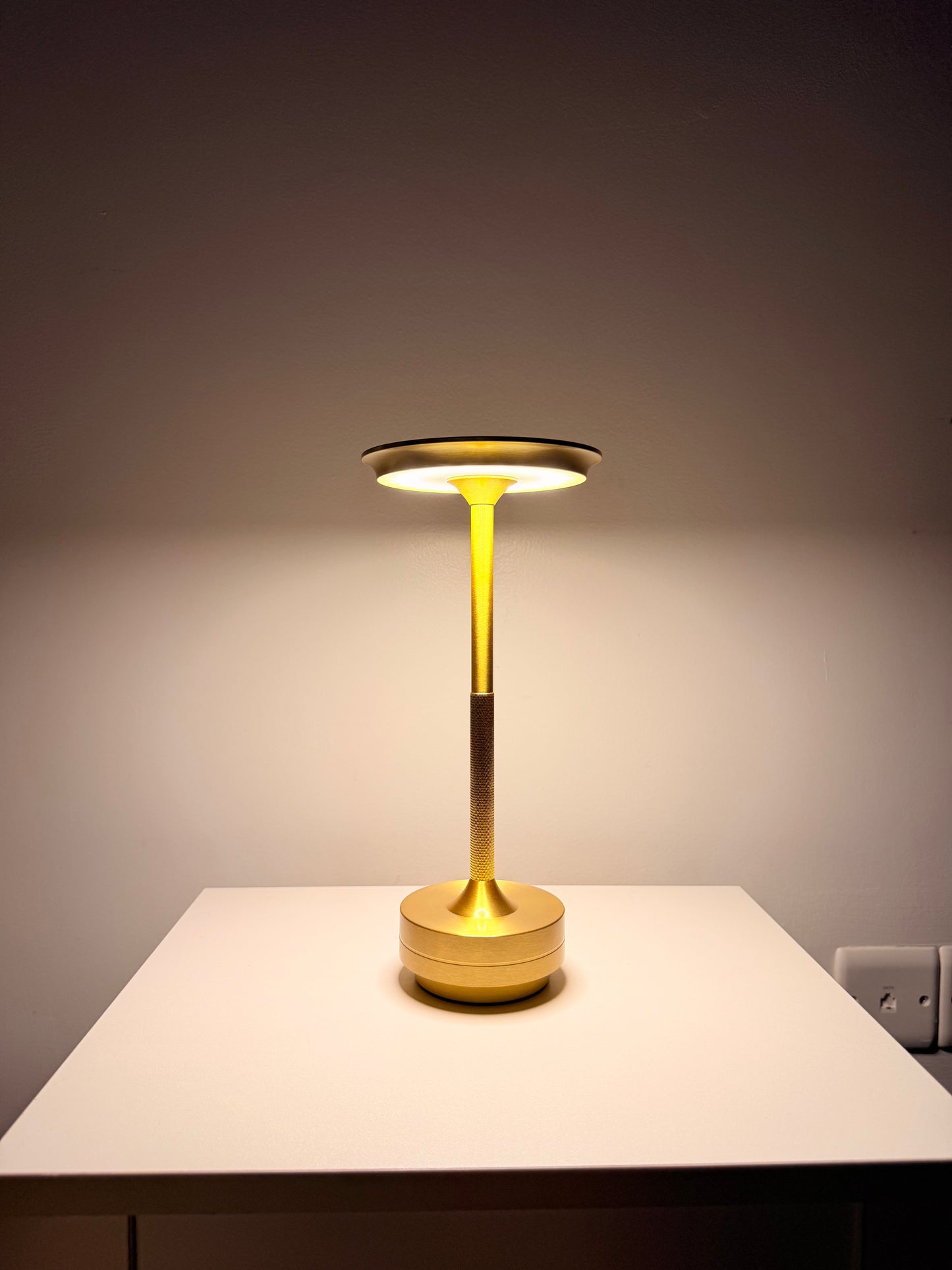 Halo Gold Rechargeable Table Lamp