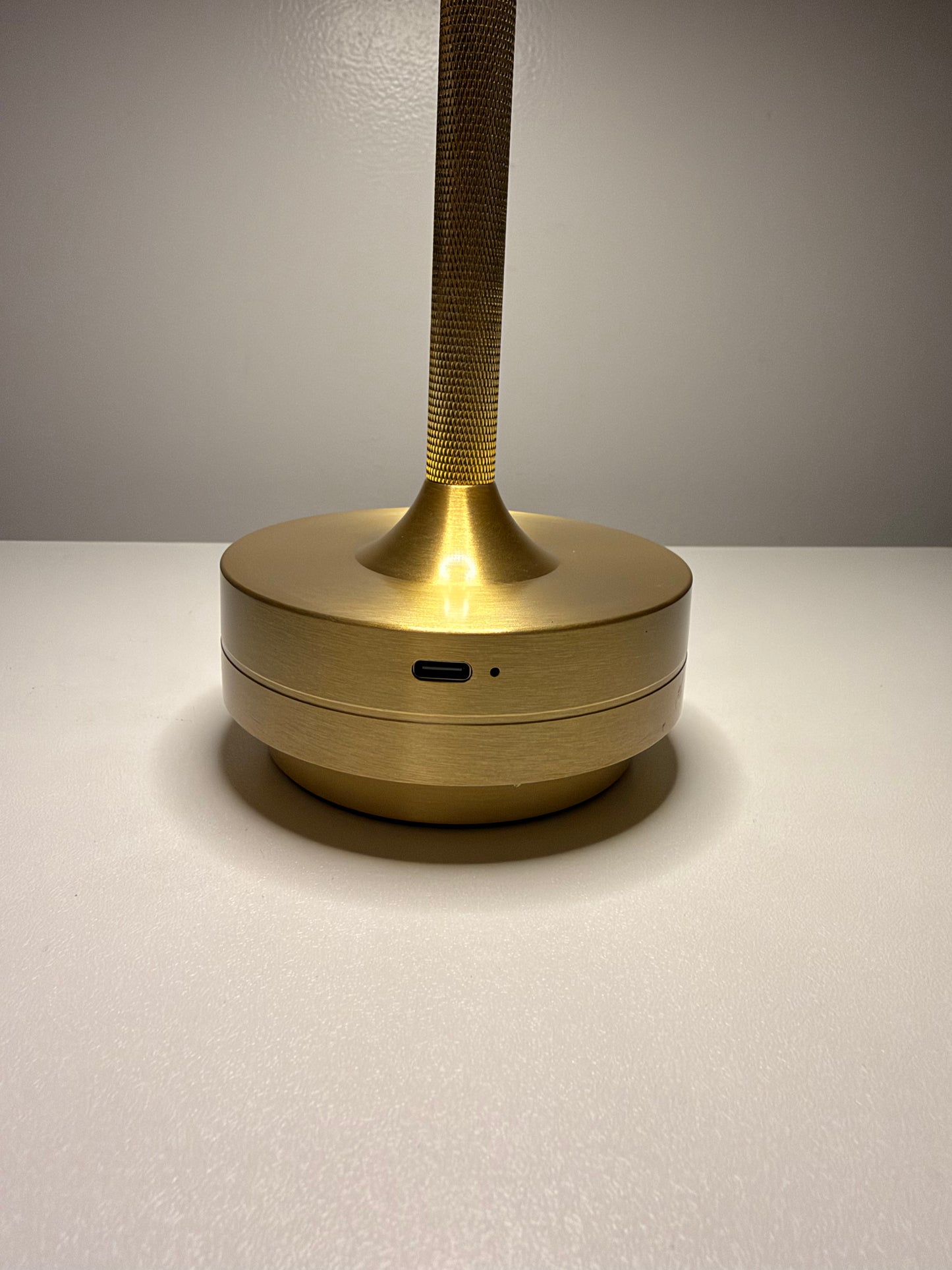 Halo Gold Rechargeable Table Lamp
