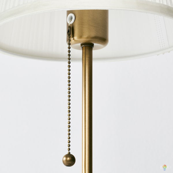 Vintage Lamp With Pull Switch